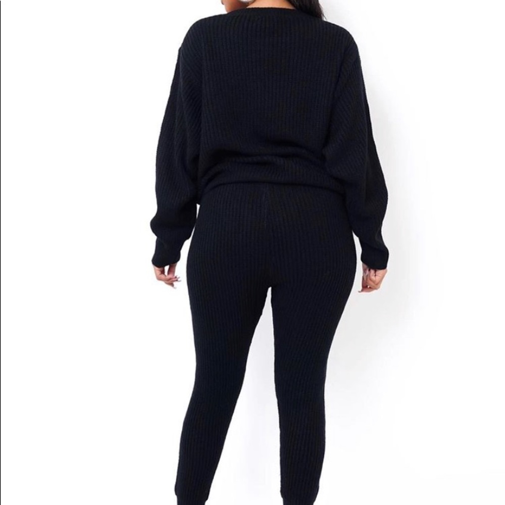 Black cozy set - Picture 2 of 2